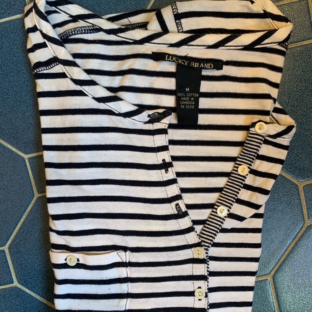 Long sleeve Lucky Brand cotton long sleeve